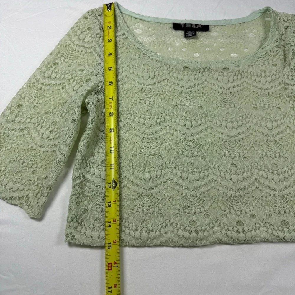 Tela Lace Green Top XS 3/4 Sleeve Cropped Elegant Sheer‎ Layering Blouse